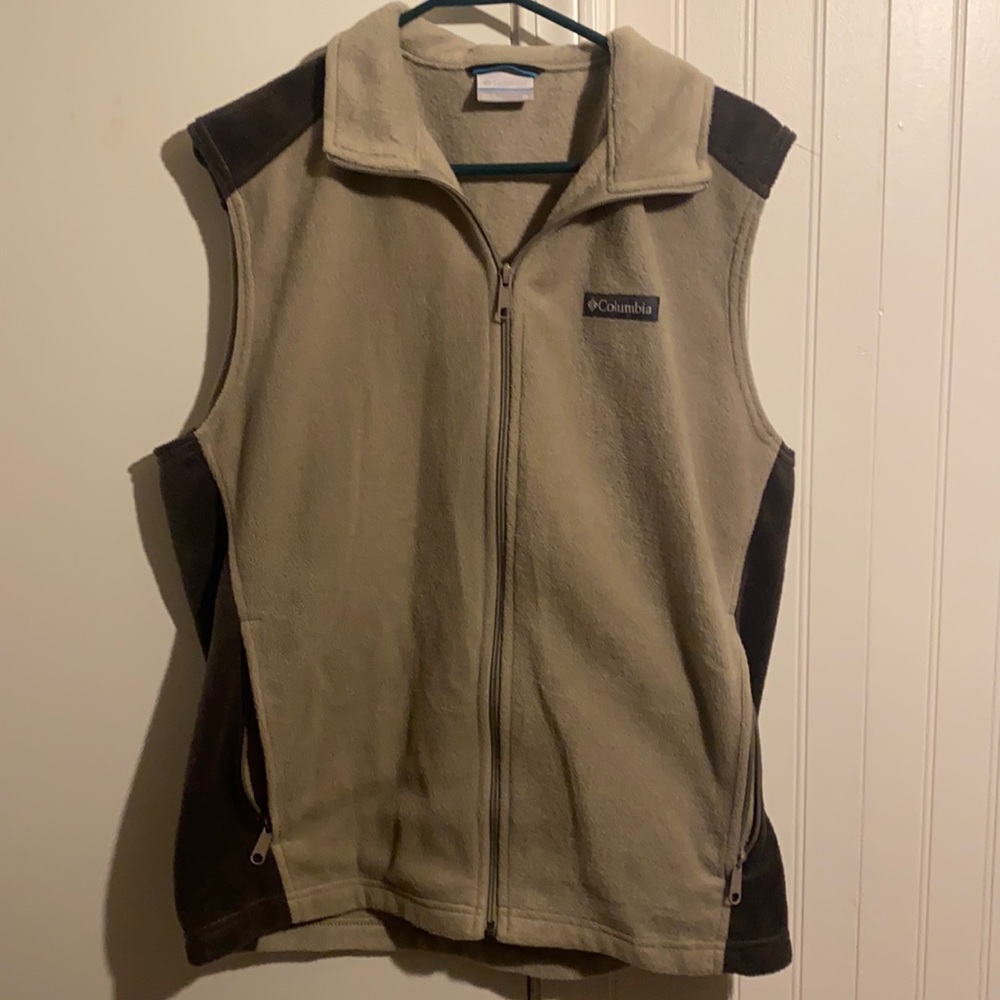 Columbia Mens Medium Tan & Gray Vest
